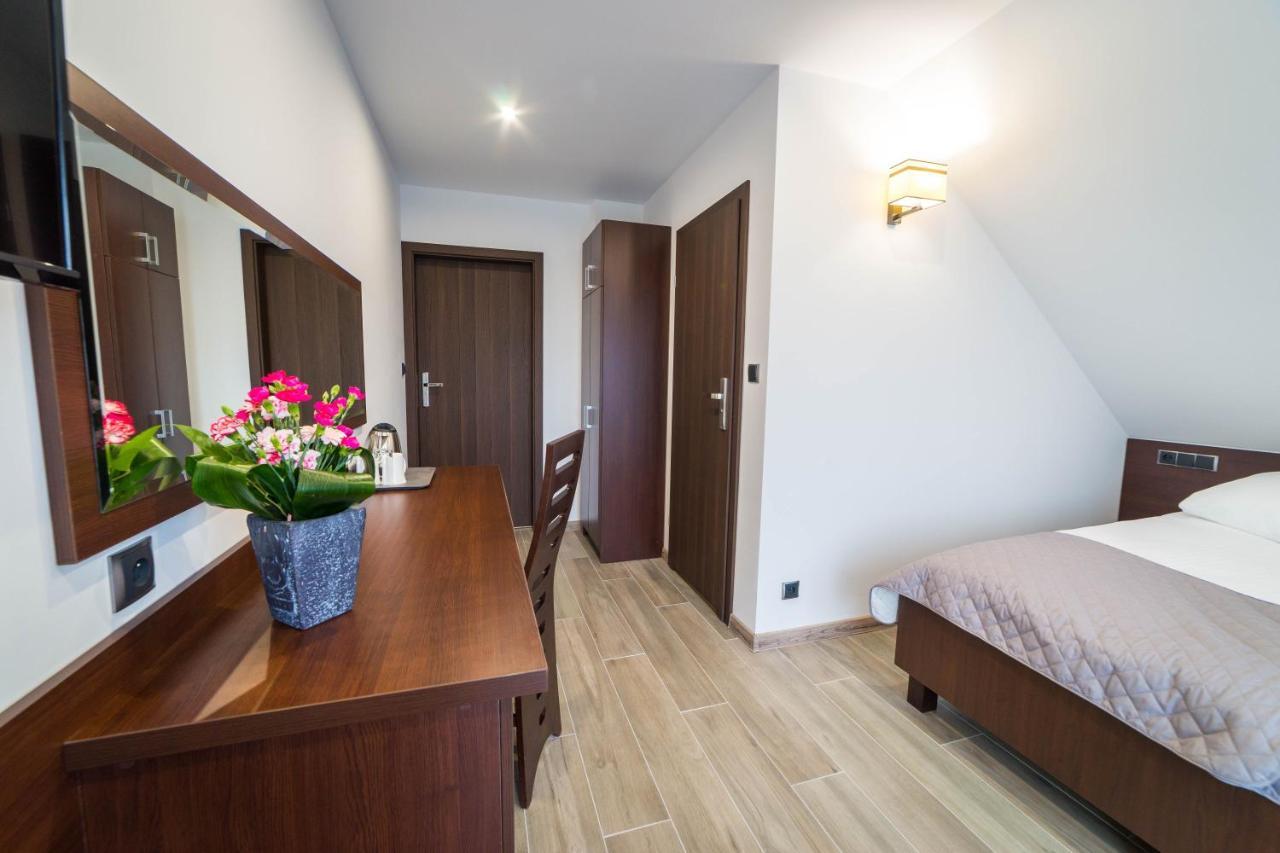 Willa Kormoran - Pokoje I Apartamenty Mikołajki Buitenkant foto