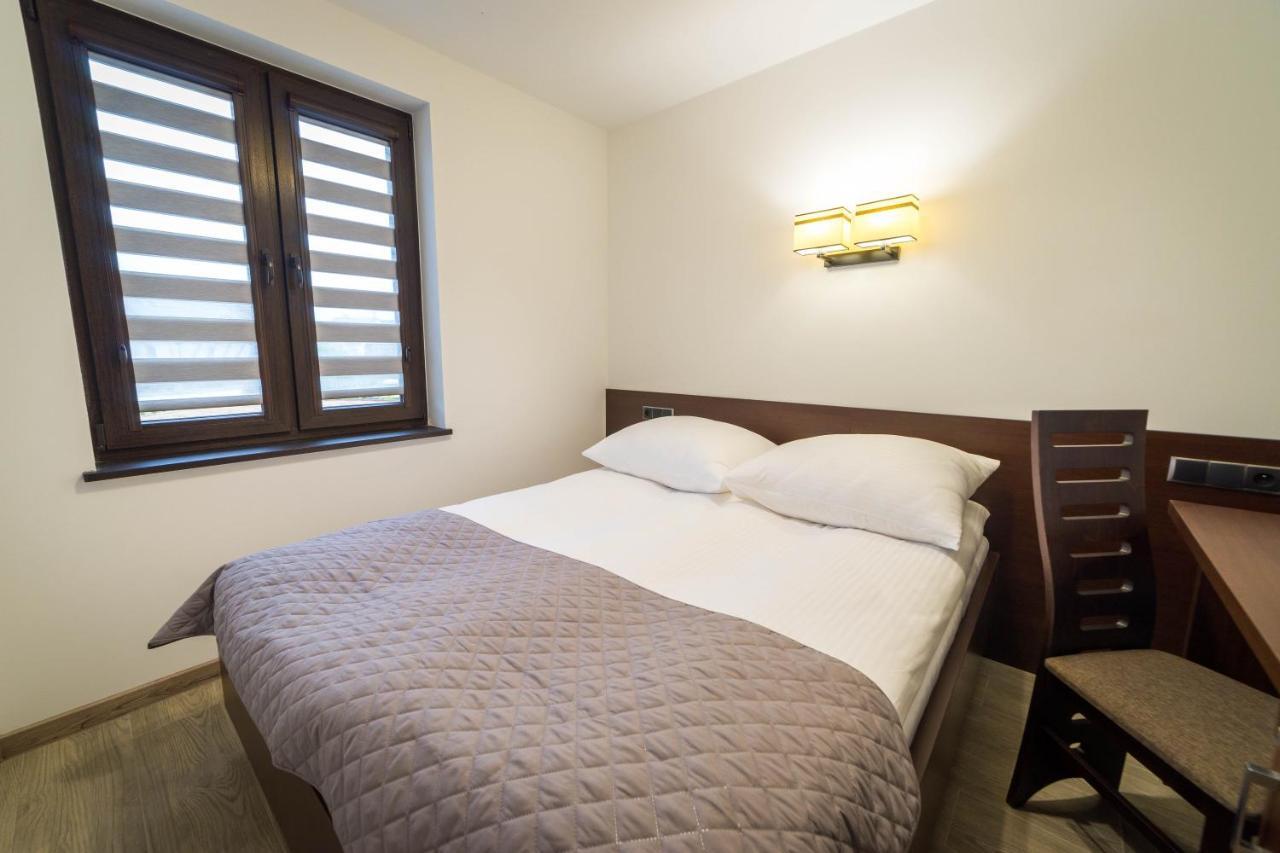Willa Kormoran - Pokoje I Apartamenty Mikołajki Buitenkant foto